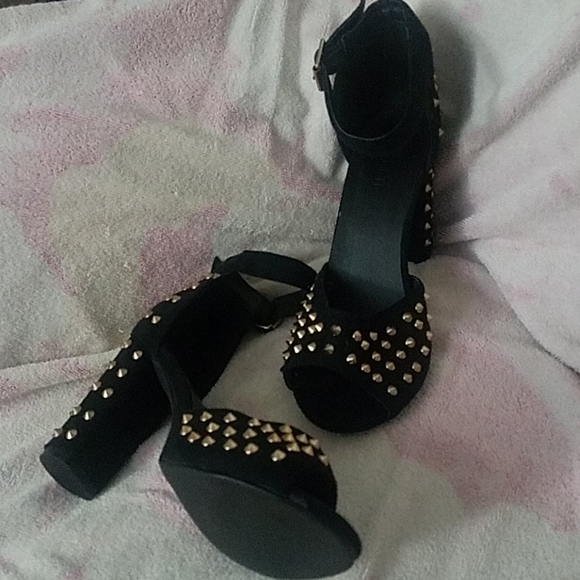 torrid Shoes - Torrid Suede Gold '✴spike✴' studded heels